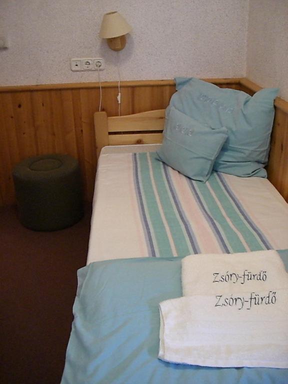 فندق Napfuerdo Vendeghaz Mezőkövesd المظهر الخارجي الصورة